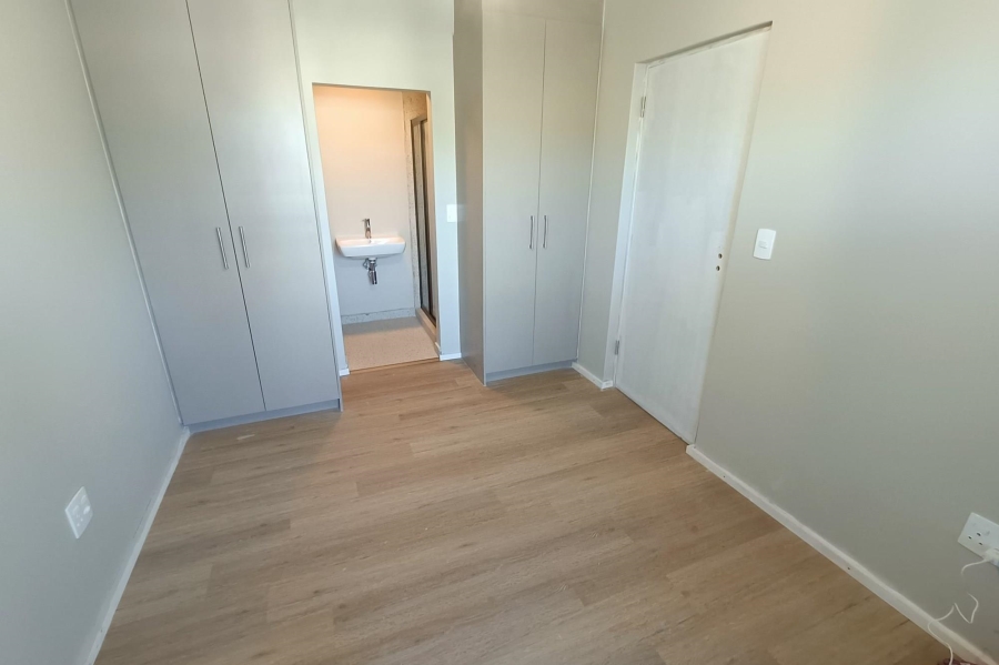 To Let 1 Bedroom Property for Rent in Table View Western Cape